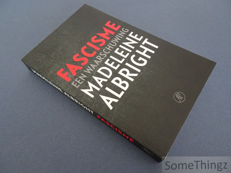 Cover van Fascisme. Een waarschuwing.