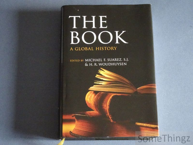 Cover van The Book : A Global History.