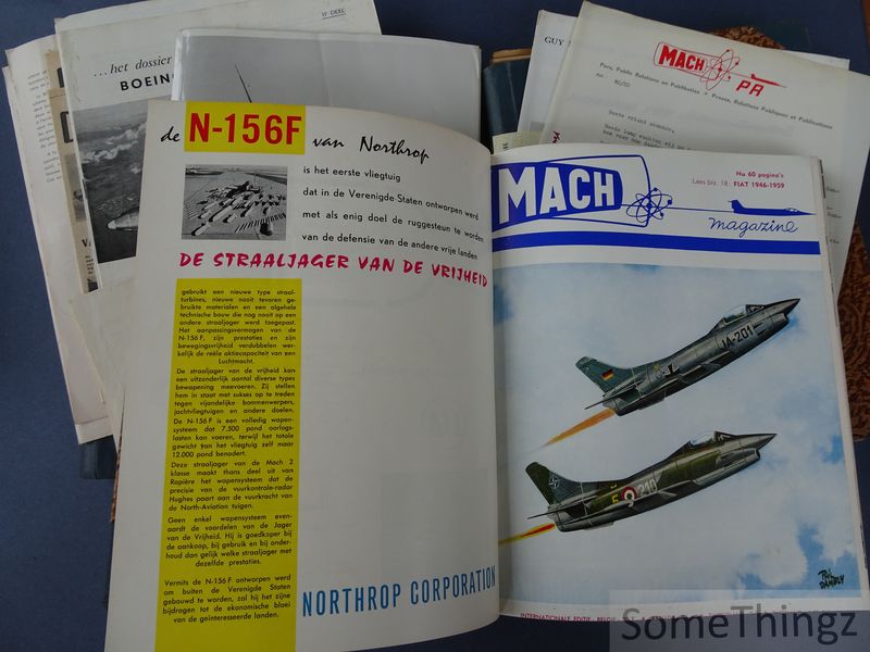 Cover van Mach Magazine. Het meest dynamische luchtvaarttijdschrift. / Internationaal luchtvaart- en ruimtevaarttijdschrift.