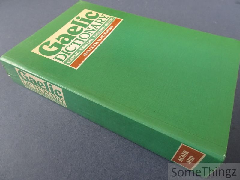 Cover van Gaelic dictionary. Gaelic-Englisch Englisch-Gaelic. A pronouncing and etymological dictionary of the gaelic language.
