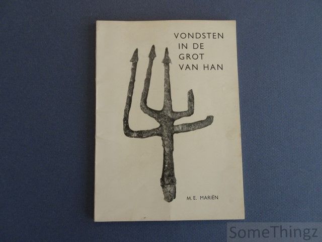 Cover van Vondsten in de grot van Han.