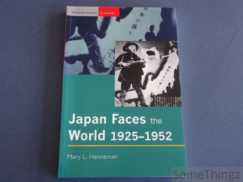 Cover van Japan faces the World, 1925-1952.